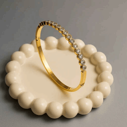 Anti - Tarnish Gold Tone Bangle Bracelet – Gemstone Accent Elegance - Gems and Glitter anta - tarnish