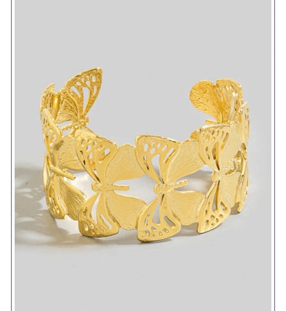 Anti-Tarnish Golden Butterfly Cuff Bracelet – Adjustable & Elegant Gems and Glitter