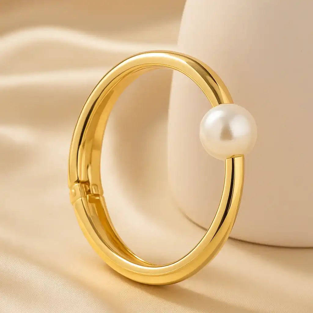 Bold Pearl Charm Gold Bangle – Anti-Tarnish & Waterproof Gems and Glitter