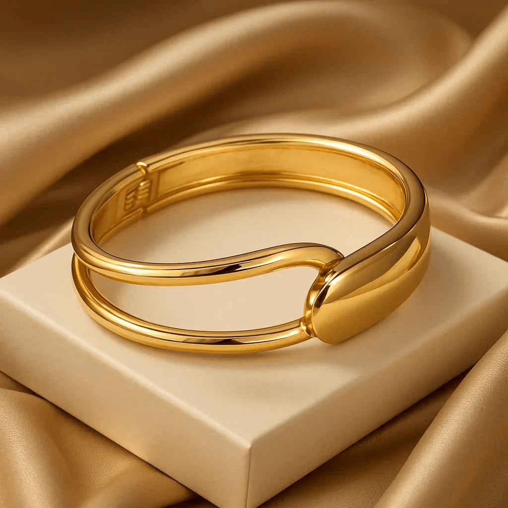 Modern Luxe Lock Bracelet – Anti - Tarnish | Waterproof - Gems and Glitter anta - tarnish
