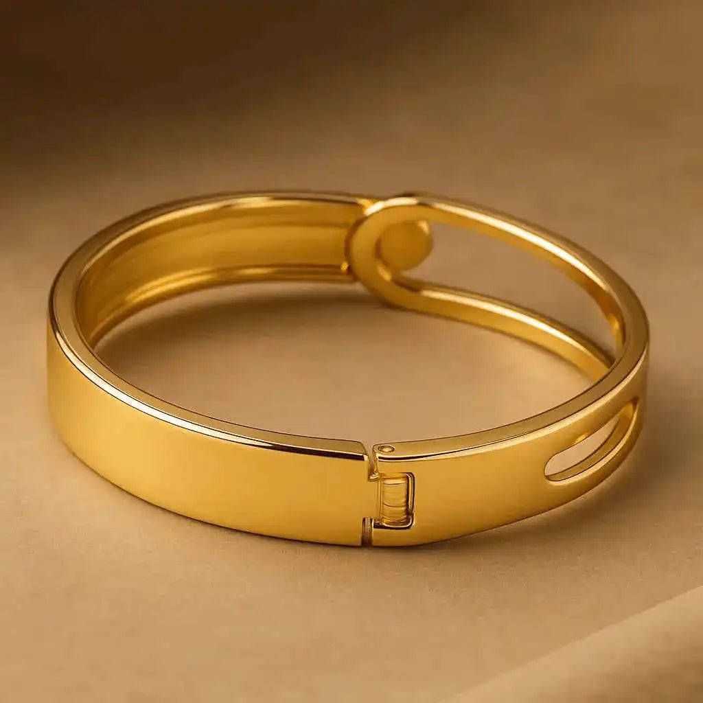 Modern Luxe Lock Bracelet – Anti-Tarnish | Waterproof Gems and Glitter